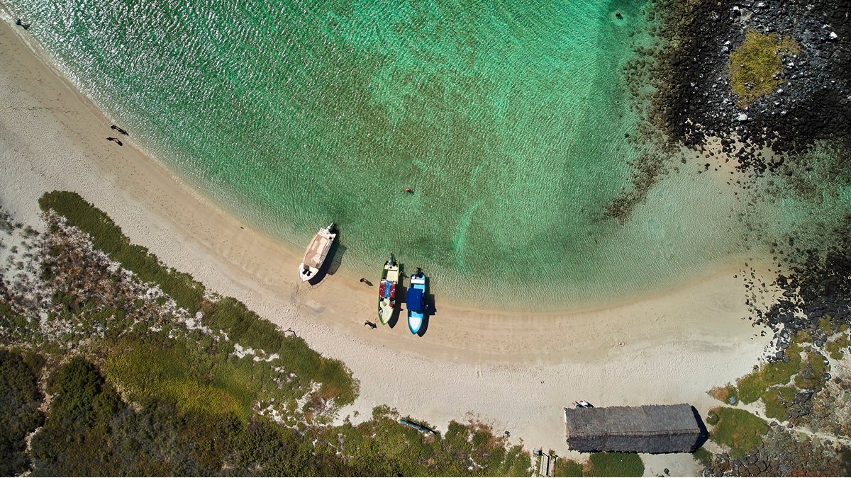 Despertar frente a la Marina: El encanto de hospedarte junto al mar de Loreto